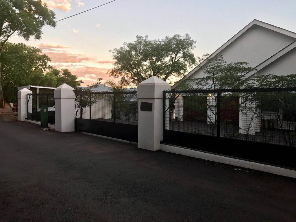 הארטביספורט Kosmos Lodge מראה חיצוני תמונה